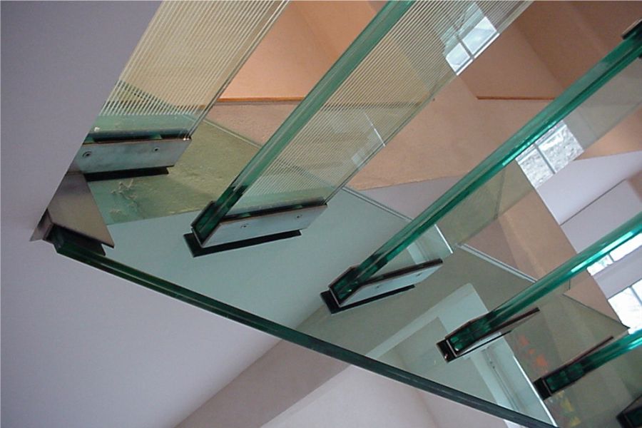 Триплекс - многослойное стекло